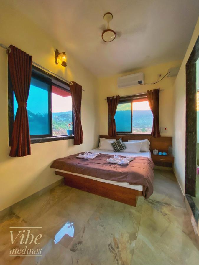Vibe Meadows Villa With Private Swimming Pool Near Kashid Beach Εξωτερικό φωτογραφία