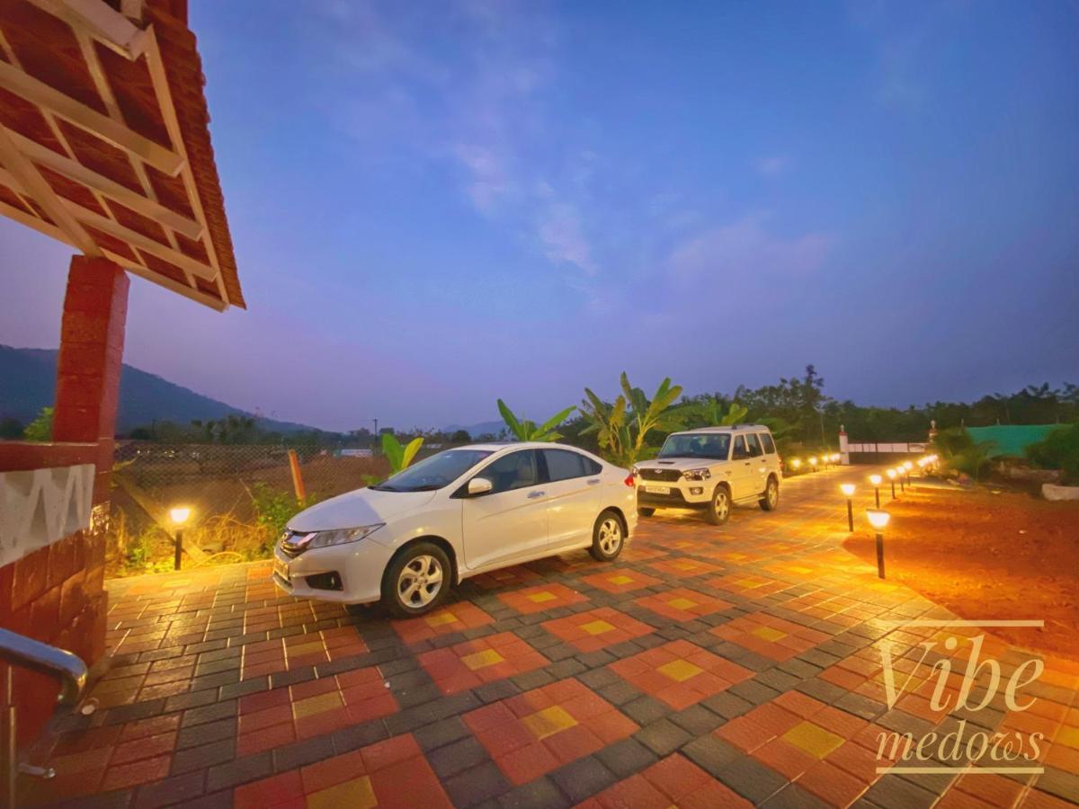 Vibe Meadows Villa With Private Swimming Pool Near Kashid Beach Εξωτερικό φωτογραφία